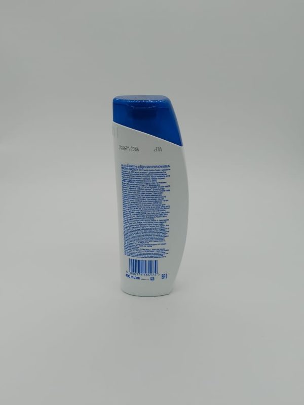 head& shoulders ШАМПУНЬ И БАЛЬЗАМ-ОПОЛАСКИВАТЕЛЬ ПРОТИВ ПЕРХОТИ 21 ГЛАДКИЕ И ШЕЛКОВИСТЫЕ до 100% ЗАЩИТЫ ОТ ПЕРХОТИ КЛИНИЧЕСКИ ДОКАЗАНО 400 мл — изображение 2
